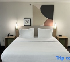 Двухместный номер Standard двуспальная кровать в Spark by Hilton Dallas Market Center