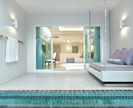 Двухместный номер с доступом к бассейну Executive Club двуспальная кровать в Chanalai Romantica Resort Kata Beach - Adults Only