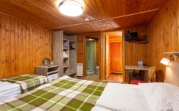 3-местный номер стандарт в Allure Lodge