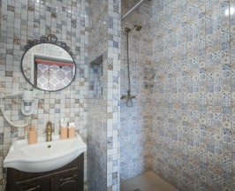 "Кочевник" категория "Джуниор Сюит" в Hotel Heivic House