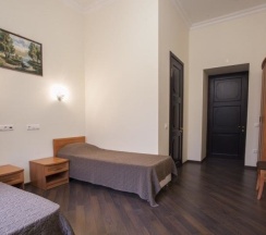 Стандартный номер с 2 односпальными кроватями в Фроотель