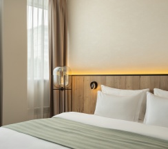  номер DELUXE с видом на город в Breezko hotel