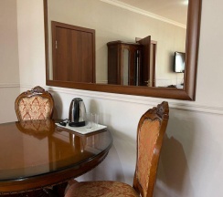 Комната люкс улучшенная в Ибра