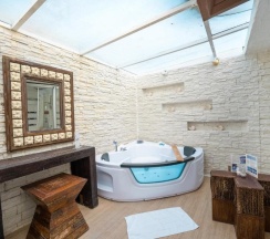 Вилла с 3 комнатами в Dhevan Dara Resort & Spa