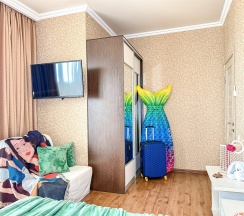 Двухкомнатный люкс в Милана