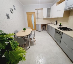 ул. Луначарского д. 23В кв. 199 в Симбирские апартаменты