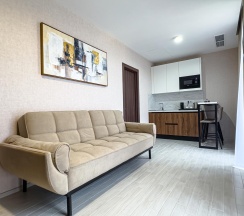 4-местная комната делюкс в Дворец Солнца