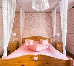 Номер в гостинице "Романтик" в Новый ковчег