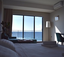 Номер Комфорт с балконом и с видом на море в Prince hotel Gagra