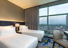 Люкс с 2 комнатами в Chatrium Hotel Riverside Bangkok