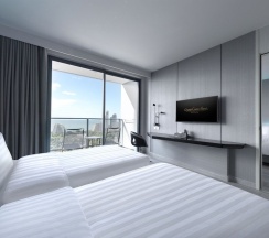 Семейный номер Deluxe с балконом в Grande Centre Point Pattaya