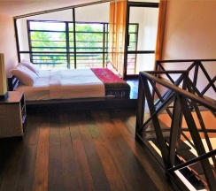 Номер Superior Дуплекс с балконом в Chor Chang Villa Resort