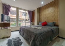 Номер Deluxe в CheQinn Beds Sukhumvit 4