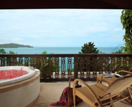 Двухместная вилла Deluxe Spa двуспальная кровать в Centara Villas Phuket