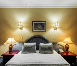 Трёхместный номер Standard в Ambassador hotel Almaty