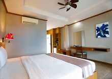 Номер Standard с видом на море в Pinnacle Koh Tao Resort