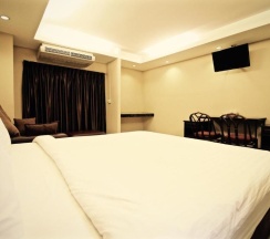 Двухместный номер Deluxe двуспальная кровать в KKinn South Pattaya Hotel
