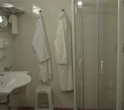 Полулюкс двухкомнатный (Джуниор сюит) в Москва