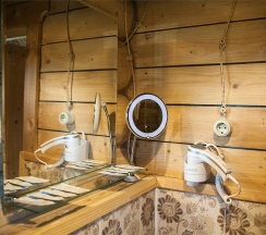 Изба категории студия в Остров