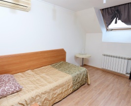 Номер Эконом 4-2 в Интурист