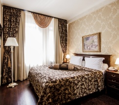 Плаза сьют+ в Плаза