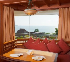 Люкс Jacuzzi Grand в Diamond Cliff Resort & Spa, Patong Beach