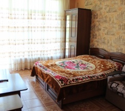 Улучшенный с балконом и видом на горы и бассейн в Аида