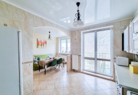 Апартаменты LovelyHome 39 (ЛавлиХоум 39) на улице Станиславского в Калининграде