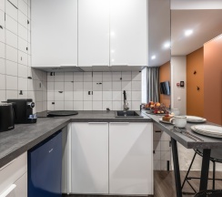 Квартира в Апартаменты на улица Лётчика Осканова, 6