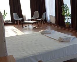 Апартаменты Бизнес-Класса Уютсьют с панорамным видом на горы. в Круиз