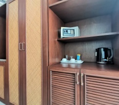 Трёхместный номер Standard с видом на воду в Lanta For Rest Boutique