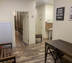 Кровать в 16-местном общем номере в Апартаменты рассвет