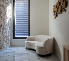 Люкс Presidential с балконом и с красивым видом из окна в Вилла Плёс