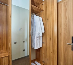 Двухместный номер Standard с балконом двуспальная кровать в Prehotel