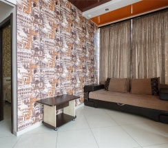 Семейный люкс в Hotel Orange