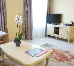 АПАРТАМЕНТ в Чарушин