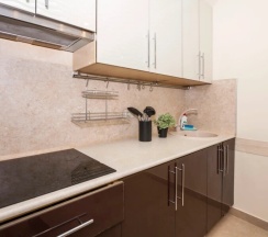 г Сочи, Адлерский р-н, ул Просвещение 84 кв 50 в Morerooms