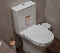 Номер Люкс 210 в Бисерово