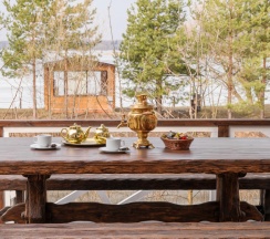 Двухместный коттедж с красивым видом из окна двуспальная кровать в Пятницкий плёс