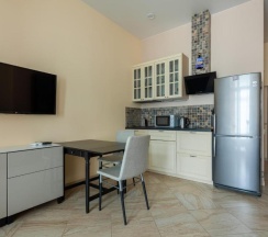 Апартаменты стандарт с двуспальной кроватью кв. 102а в Deluxe apartments