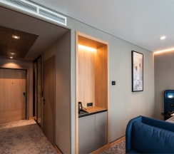Улучшенный с диваном в Kravt Hotel Kazan Airport