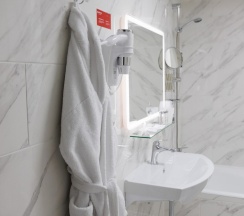 Полулюкс в Azimut