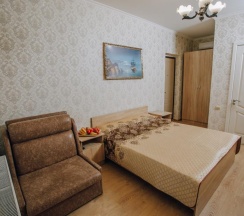 3-местный номер с балконом в Лаура