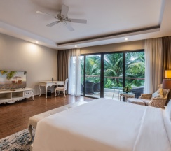 Вилла с 4 комнатами с видом на бассейн в Vinpearl Resort & Spa Nha Trang Bay