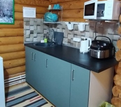 Четырехместная студия с односпальными кроватями в Лесной