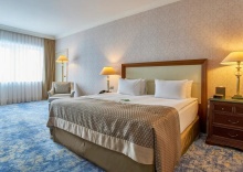 Двухместный люкс Presidential двуспальная кровать в Rixos President Astana