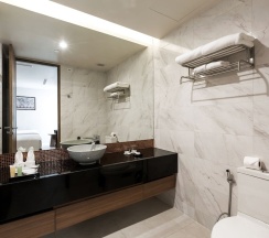 Номер Standard с 3 комнатами с балконом в Splash Beach Villa Resort