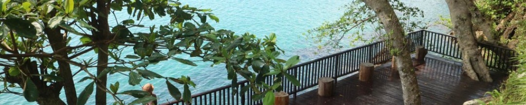 Бунгало с видом на океан в Chang Cliff Resort