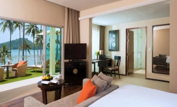 Двухместный номер Grand Andaman с видом на море (двуспальная кровать) в Phuket Panwa Beachfront Resort