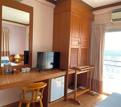 Номер Standard с балконом и с видом на море в Krabi River Hotel